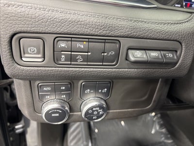 2021 GMC Yukon 4WD Denali