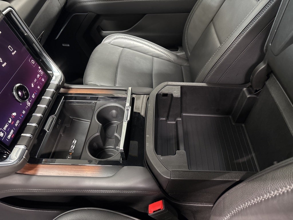 2025 GMC Yukon XL 4WD Denali