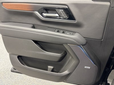 2025 GMC Yukon XL 4WD Denali