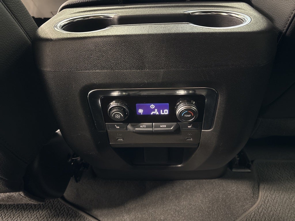 2025 GMC Yukon XL 4WD Denali