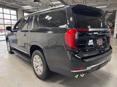 2025 GMC Yukon XL 4WD Denali