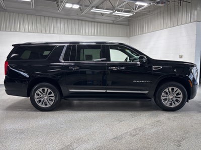 2025 GMC Yukon XL 4WD Denali