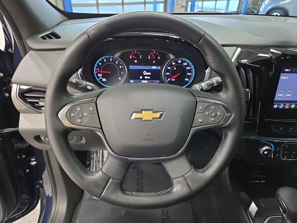 2023 Chevrolet Traverse AWD LT Cloth