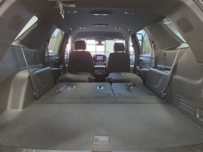 2023 Chevrolet Traverse AWD LT Cloth