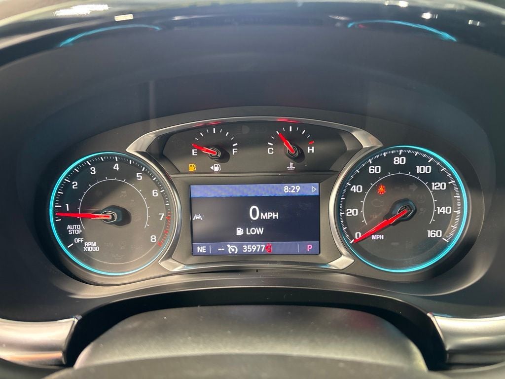2023 Chevrolet Traverse AWD LT Cloth