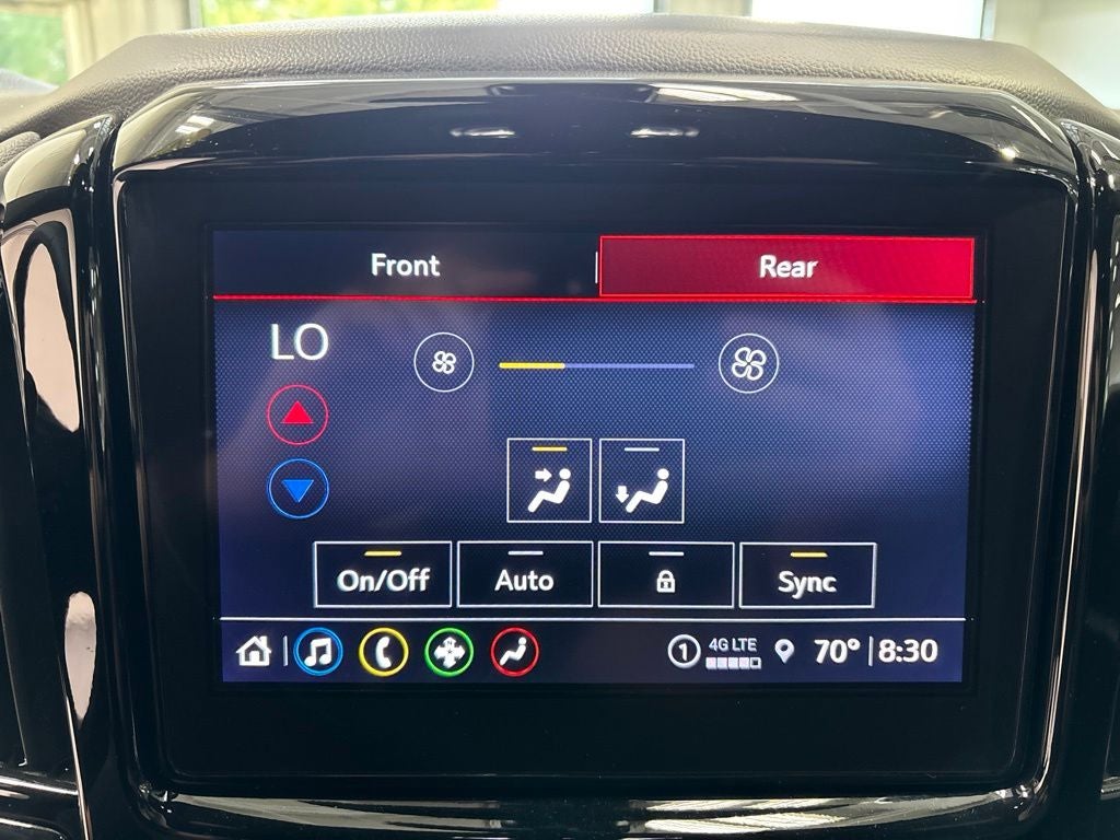 2023 Chevrolet Traverse AWD LT Cloth