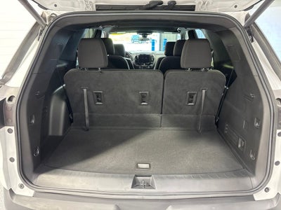 2023 Chevrolet Traverse AWD LT Cloth
