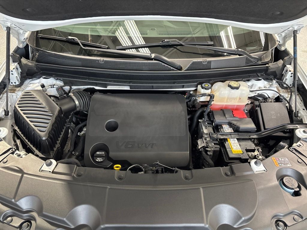 2023 Chevrolet Traverse AWD LT Cloth