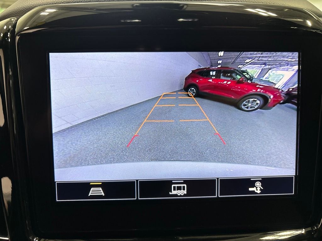 2023 Chevrolet Traverse AWD LT Cloth