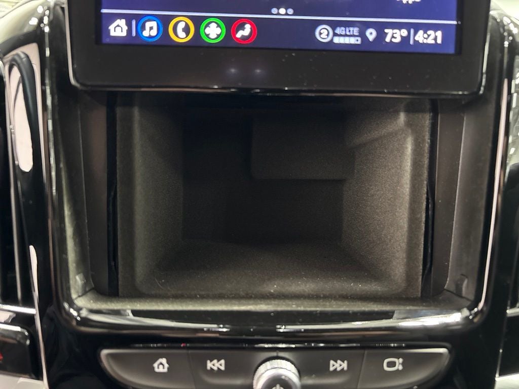 2023 Chevrolet Traverse AWD LT Cloth