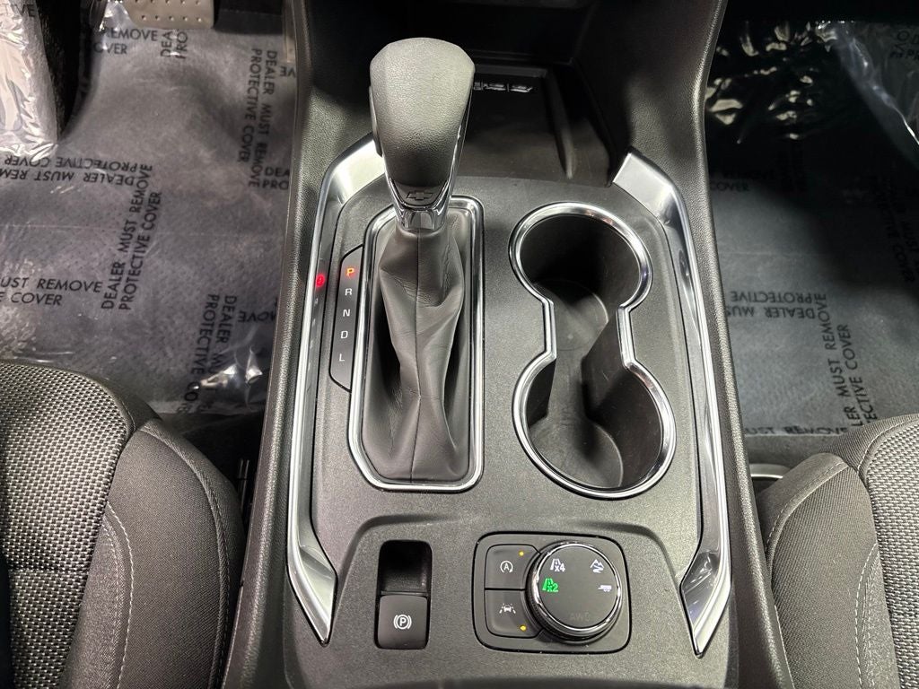 2023 Chevrolet Traverse AWD LT Cloth