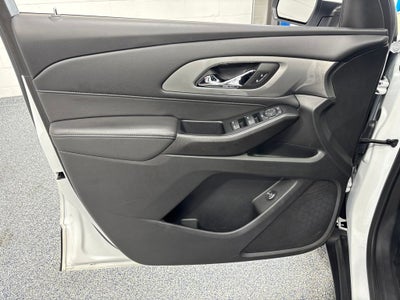 2023 Chevrolet Traverse AWD LT Cloth