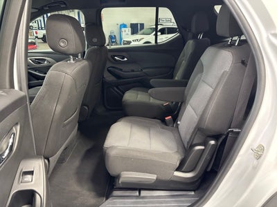 2023 Chevrolet Traverse AWD LT Cloth