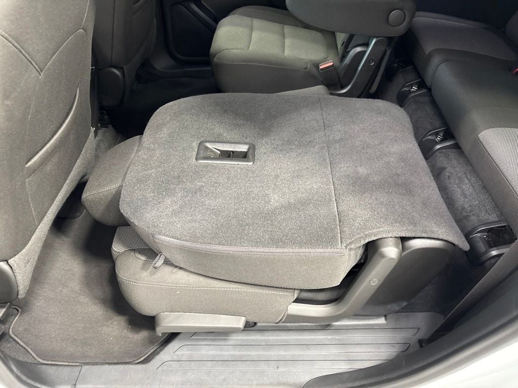 2023 Chevrolet Traverse AWD LT Cloth