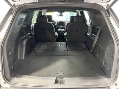 2023 Chevrolet Traverse AWD LT Cloth