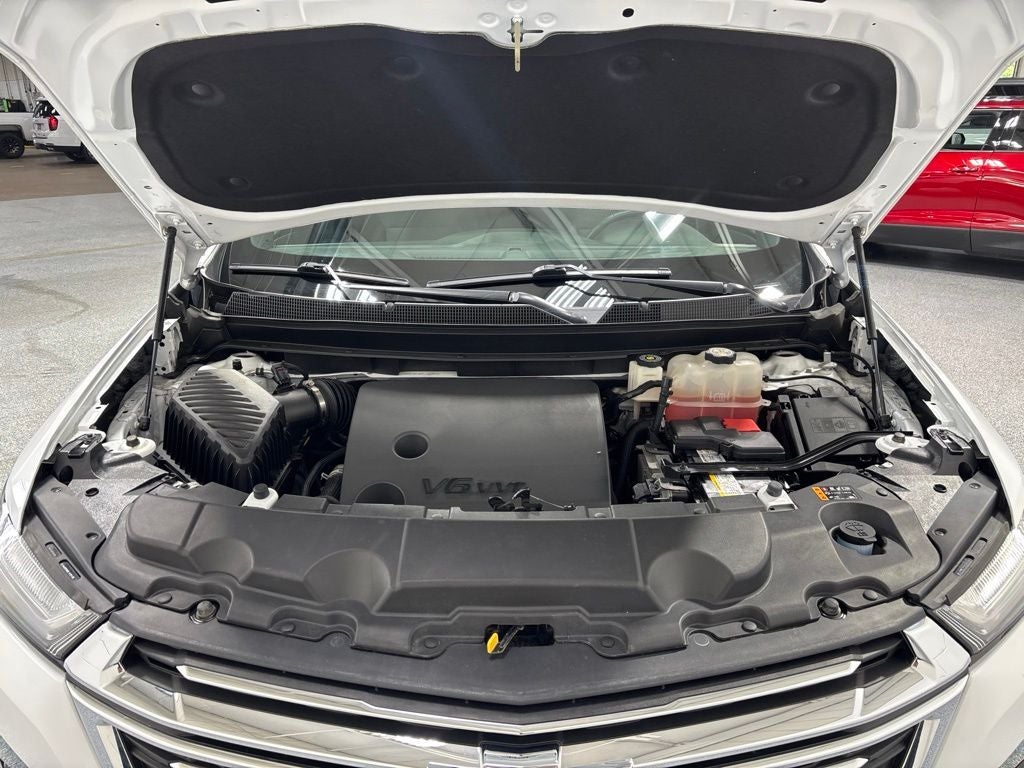 2023 Chevrolet Traverse AWD LT Cloth