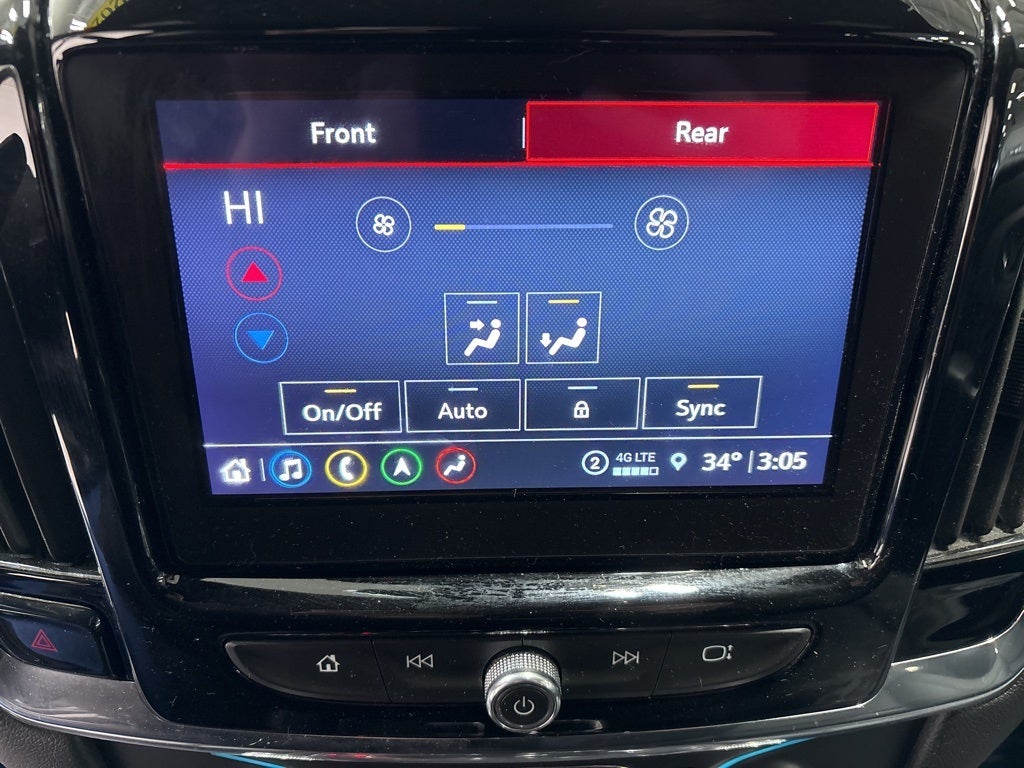 2023 Chevrolet Traverse AWD LT Leather