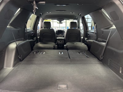 2023 Chevrolet Traverse AWD LT Leather