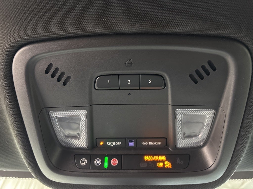 2023 Chevrolet Traverse AWD LT Leather