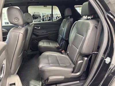2023 Chevrolet Traverse AWD LT Leather