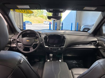 2023 Chevrolet Traverse AWD LT Leather