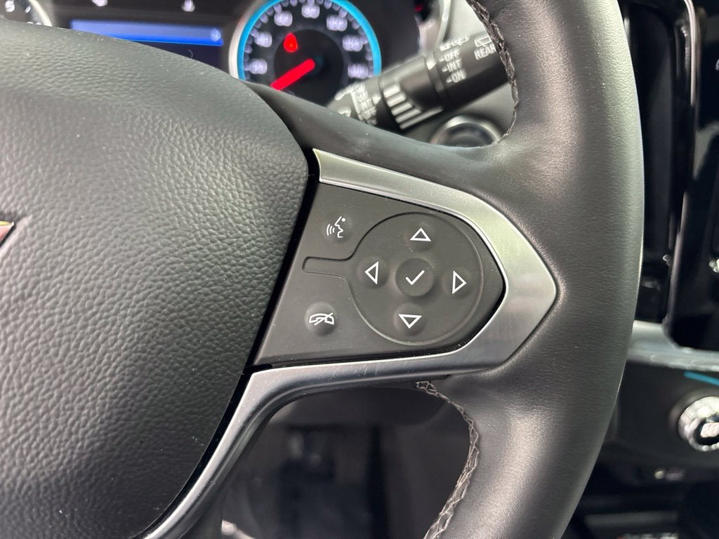 2023 Chevrolet Traverse AWD LT Leather