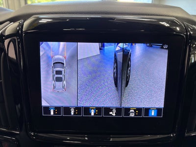2023 Chevrolet Traverse AWD LT Leather