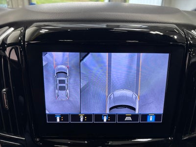 2023 Chevrolet Traverse AWD LT Leather