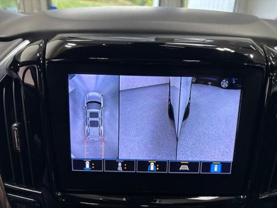 2023 Chevrolet Traverse AWD LT Leather