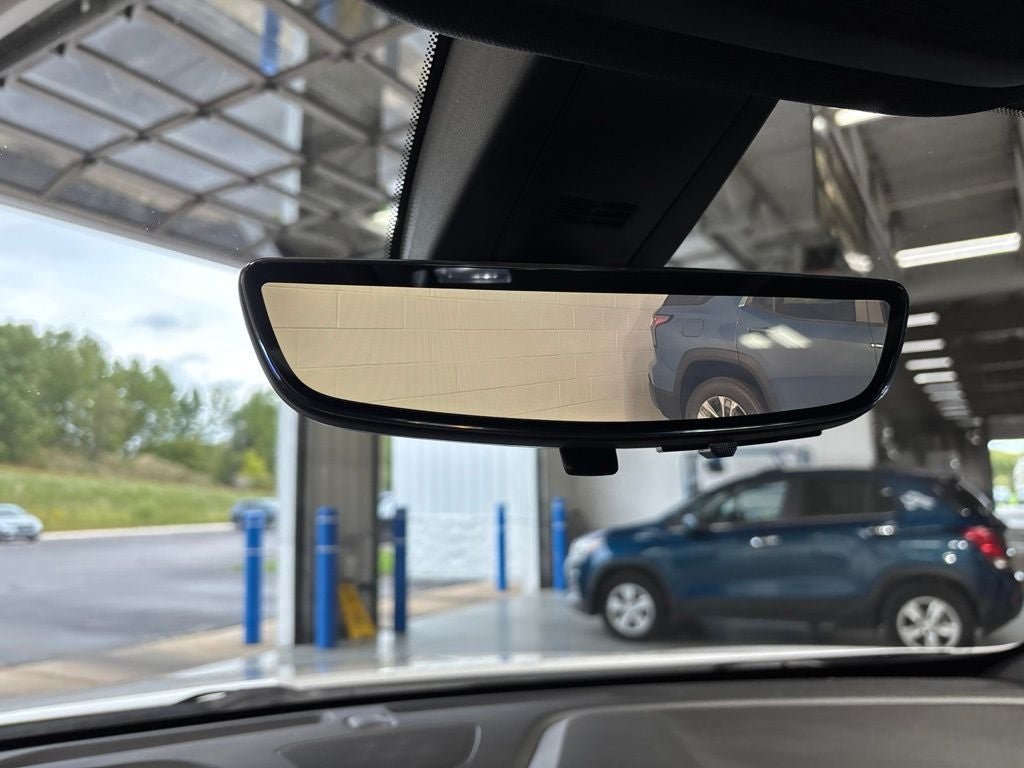 2023 Chevrolet Traverse AWD LT Leather