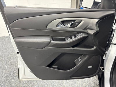 2023 Chevrolet Traverse AWD LT Leather