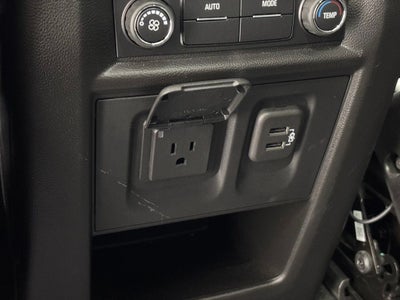 2023 Chevrolet Traverse AWD LT Leather