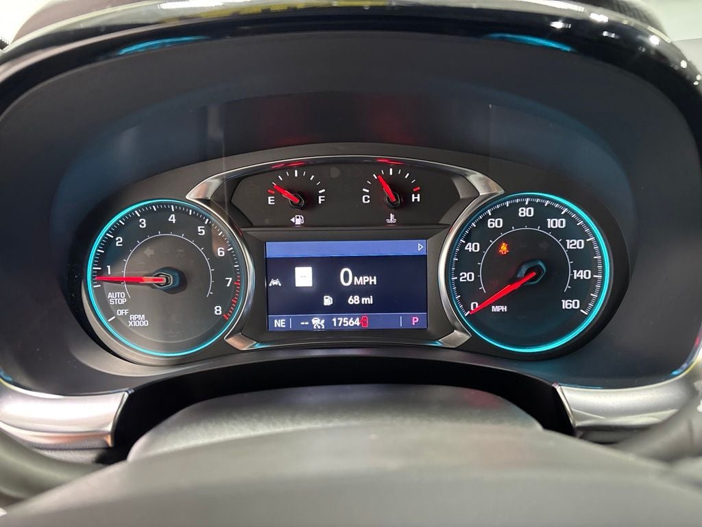 2023 Chevrolet Traverse AWD LT Leather