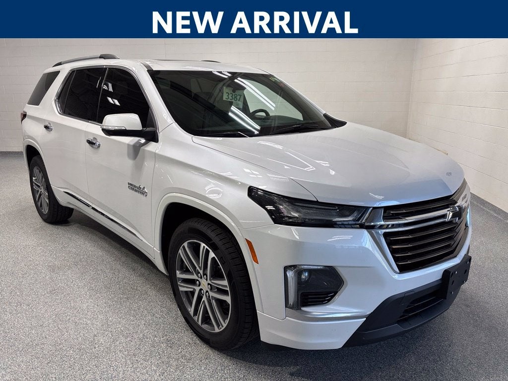 2022 Chevrolet Traverse AWD High Country
