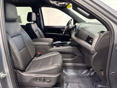 2026 Chevrolet Suburban LT, 4WD