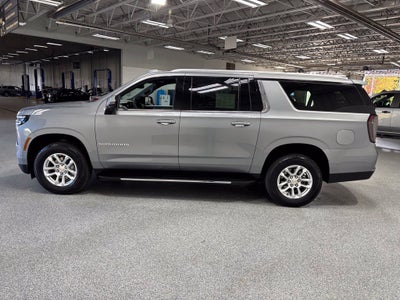 2026 Chevrolet Suburban LT, 4WD