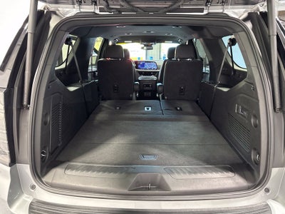 2026 Chevrolet Suburban LT, 4WD