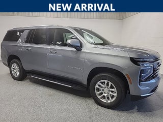 2026 Chevrolet Suburban LT, 4WD