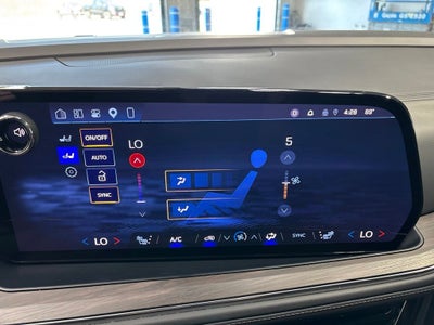 2026 Chevrolet Suburban LT, 4WD