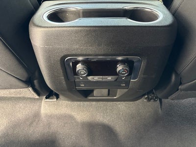 2026 Chevrolet Suburban LT, 4WD
