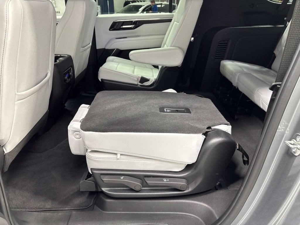 2026 Chevrolet Suburban Premier, 4WD
