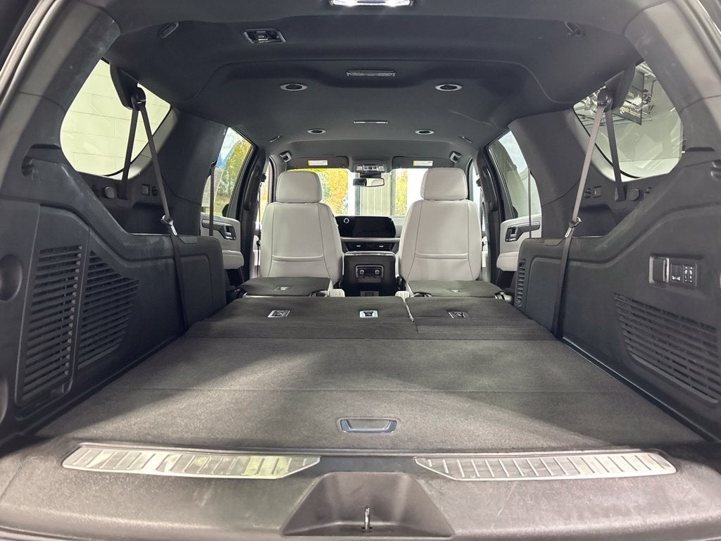 2026 Chevrolet Suburban Premier, 4WD