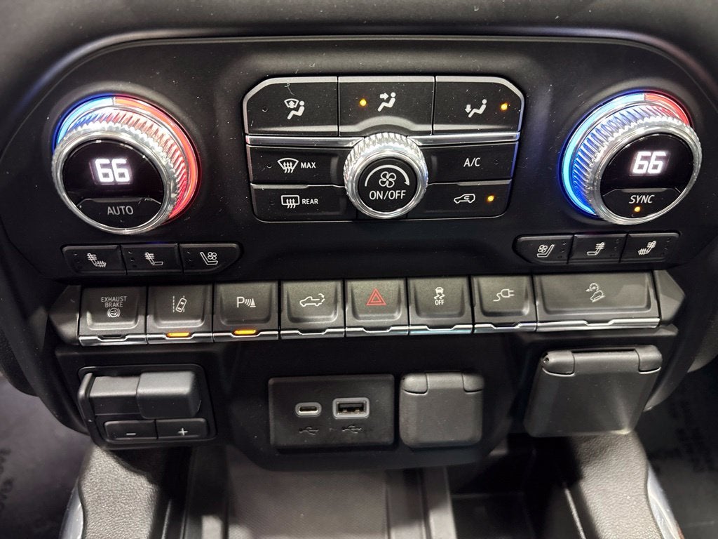 2020 GMC Sierra 2500HD 4WD Crew Cab Standard Bed Denali