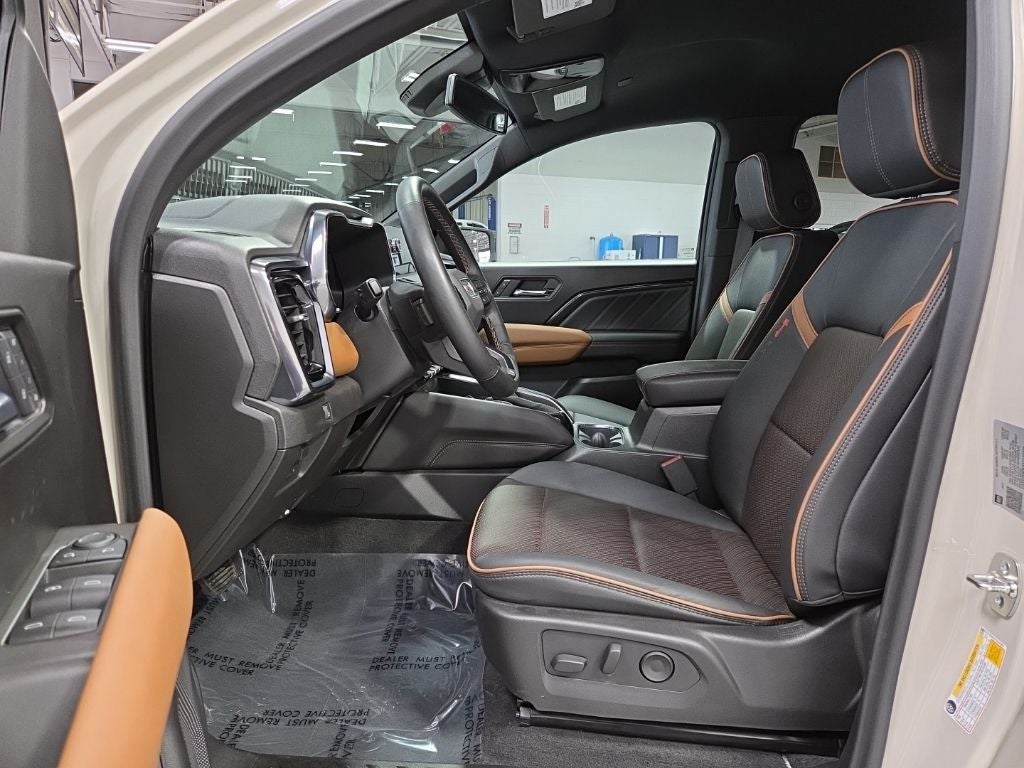 2026 GMC Canyon AT4, 4WD