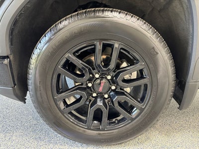2024 GMC Sierra 1500 4WD Crew Cab Short Box Elevation with 3VL