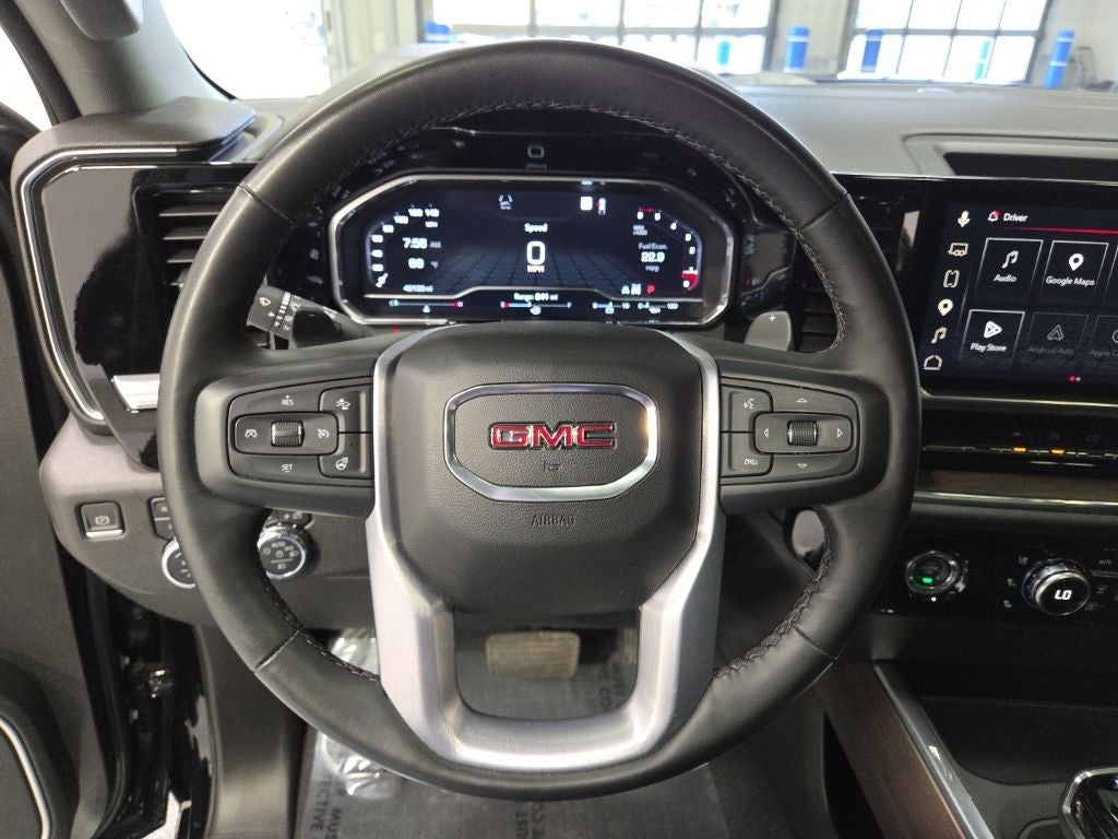2023 GMC Sierra 1500 4WD Crew Cab Short Box SLT