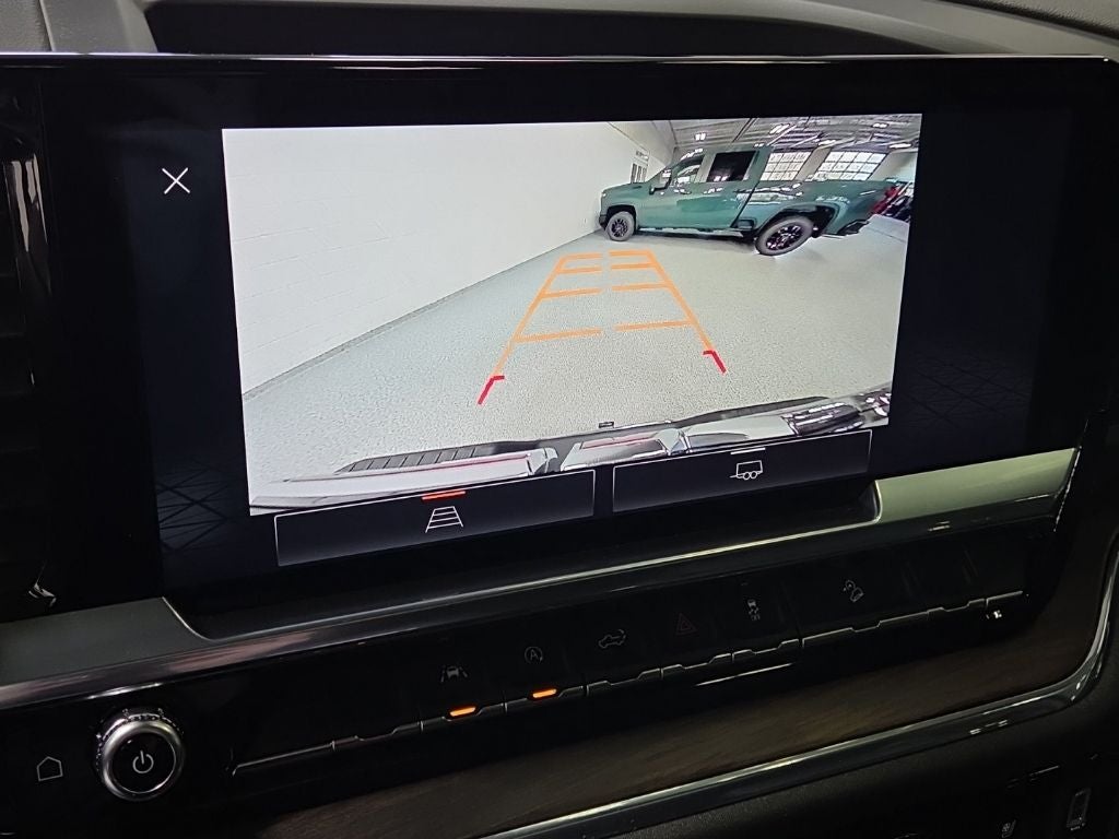 2023 GMC Sierra 1500 4WD Crew Cab Short Box SLT