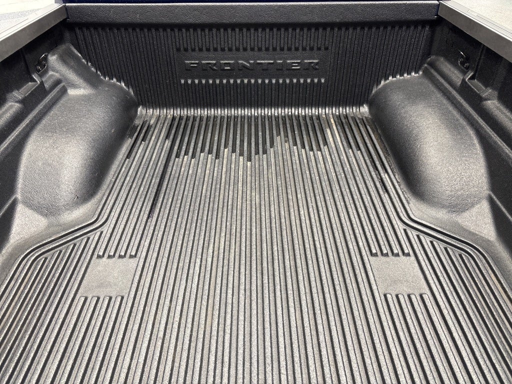 2023 Nissan Frontier Crew Cab PRO-4X 4x4