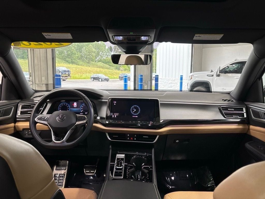 2026 Volkswagen Atlas Cross Sport SEL R-Line Black