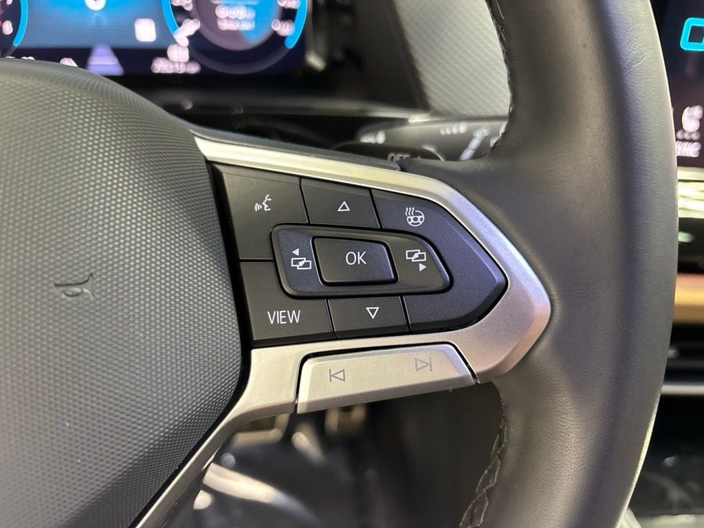 2026 Volkswagen Atlas Cross Sport SEL R-Line Black
